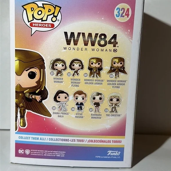 Wonder Woman golden armour flying funko pop​ - Picture 3 of 6